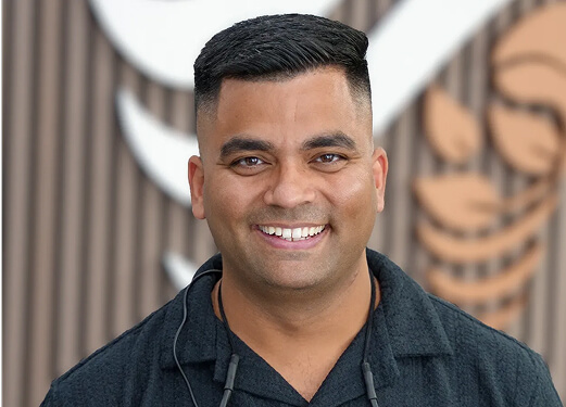 Dr. Reetish Kapoor